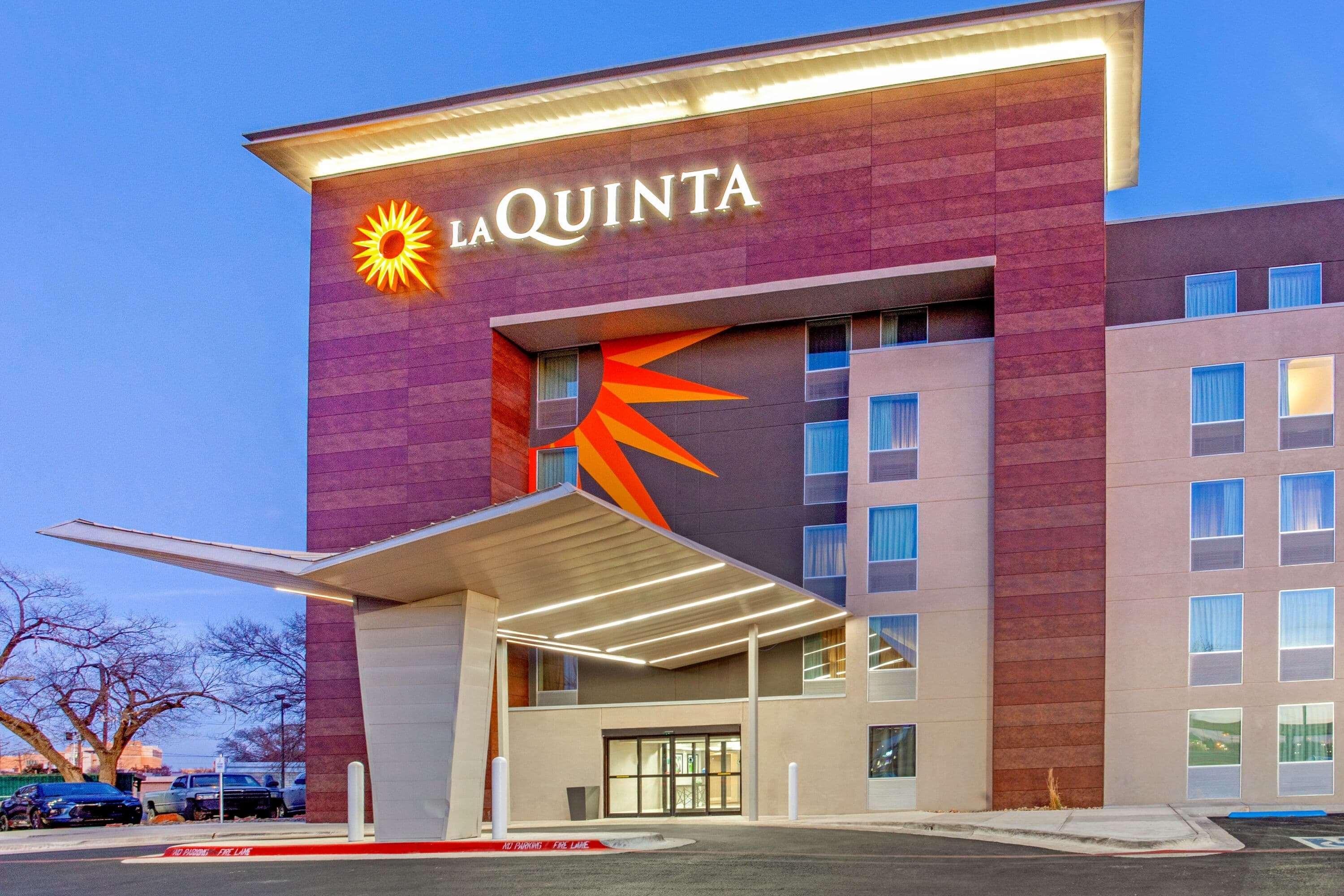 Отель La Quinta By Wyndham Lubbock West Medical Center Экстерьер фото