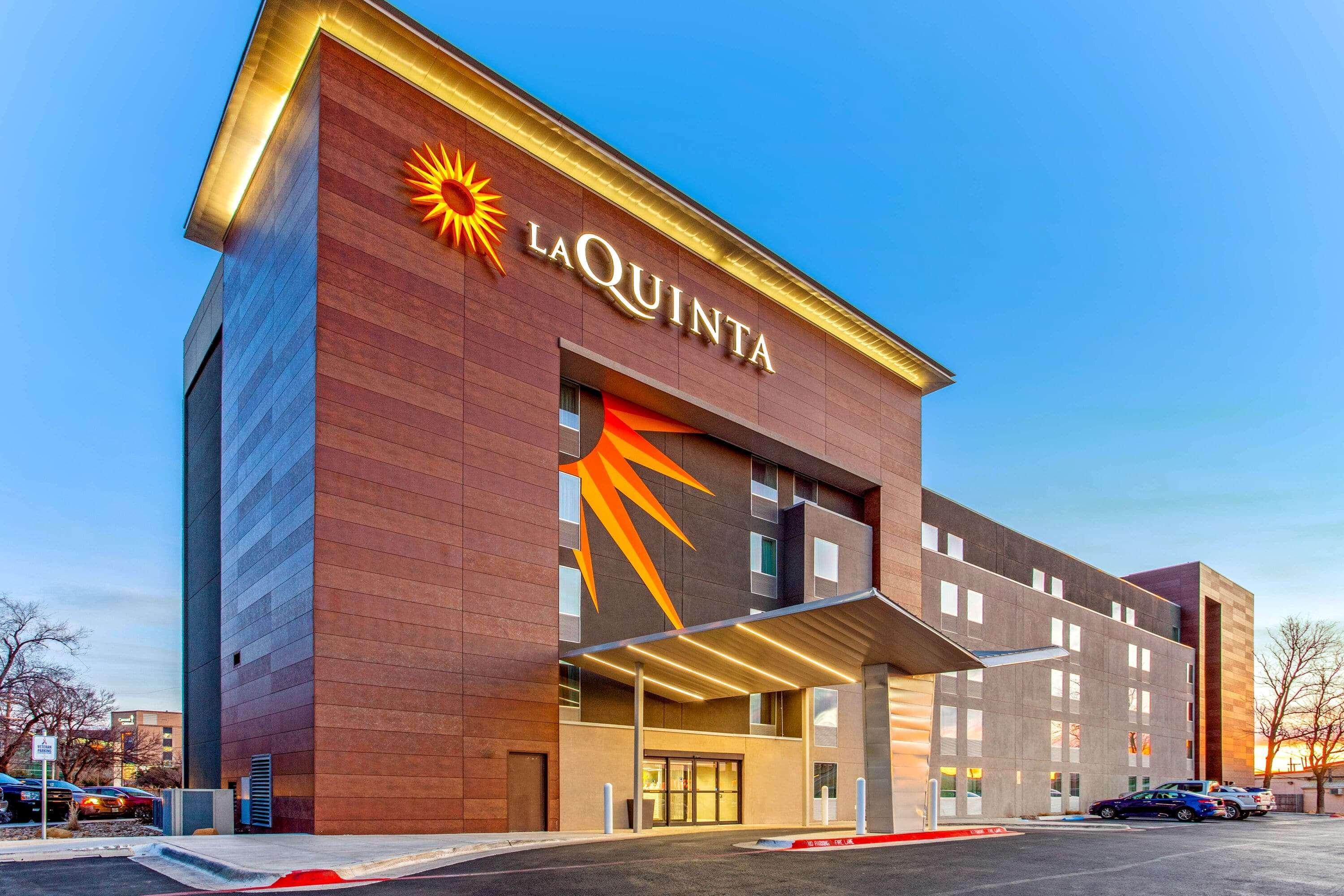 Отель La Quinta By Wyndham Lubbock West Medical Center Экстерьер фото