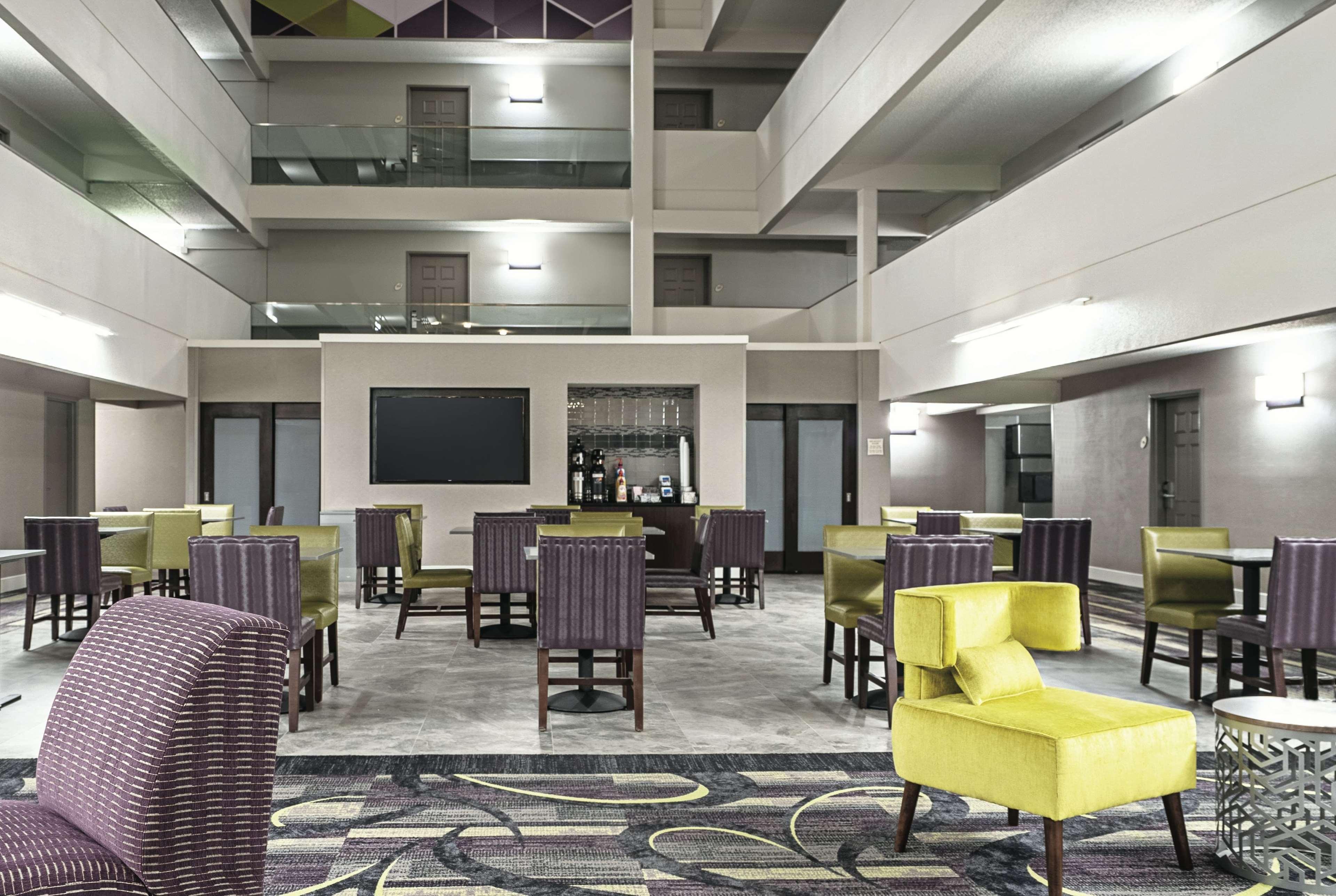 Отель La Quinta By Wyndham Lubbock West Medical Center Экстерьер фото