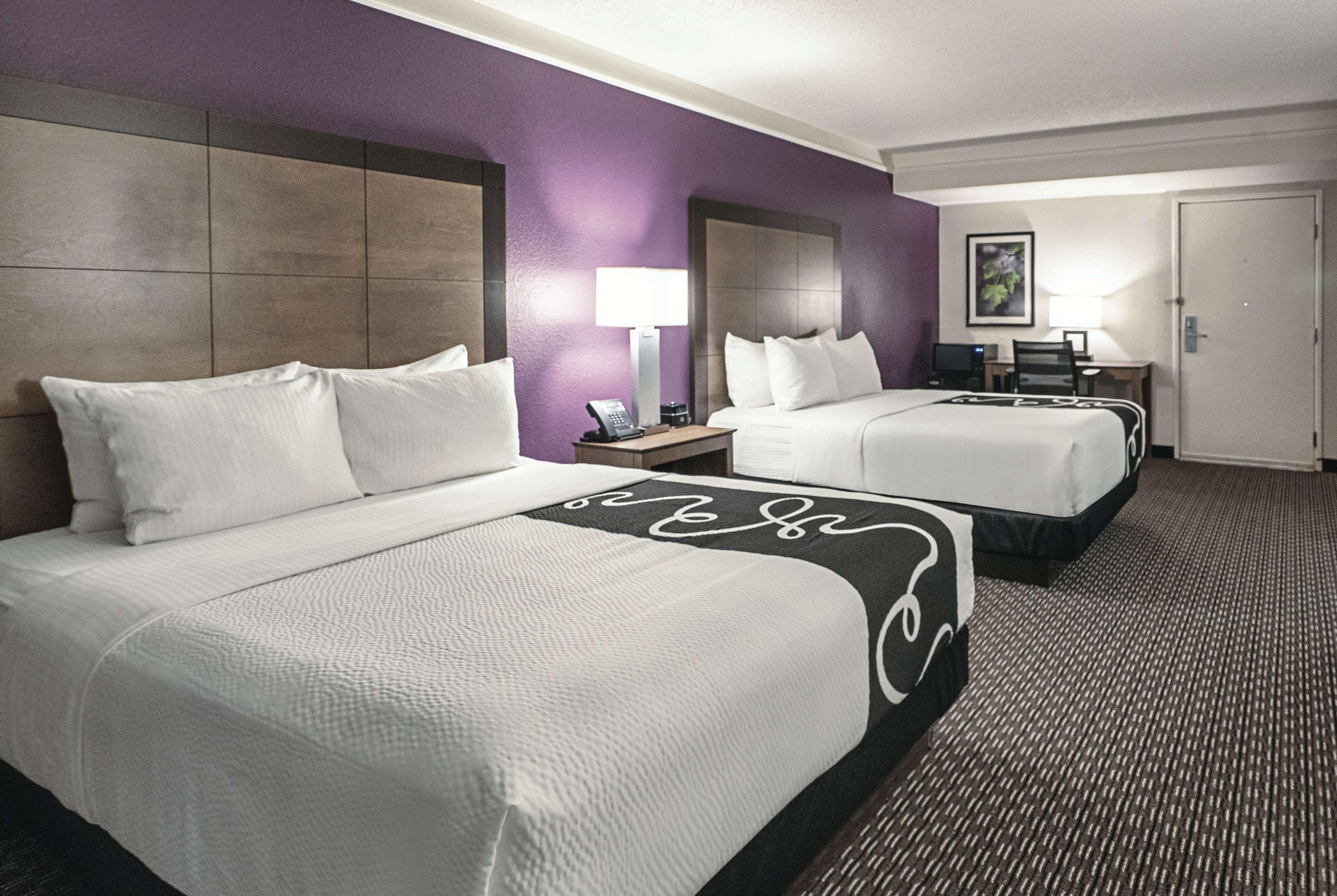 Отель La Quinta By Wyndham Lubbock West Medical Center Экстерьер фото