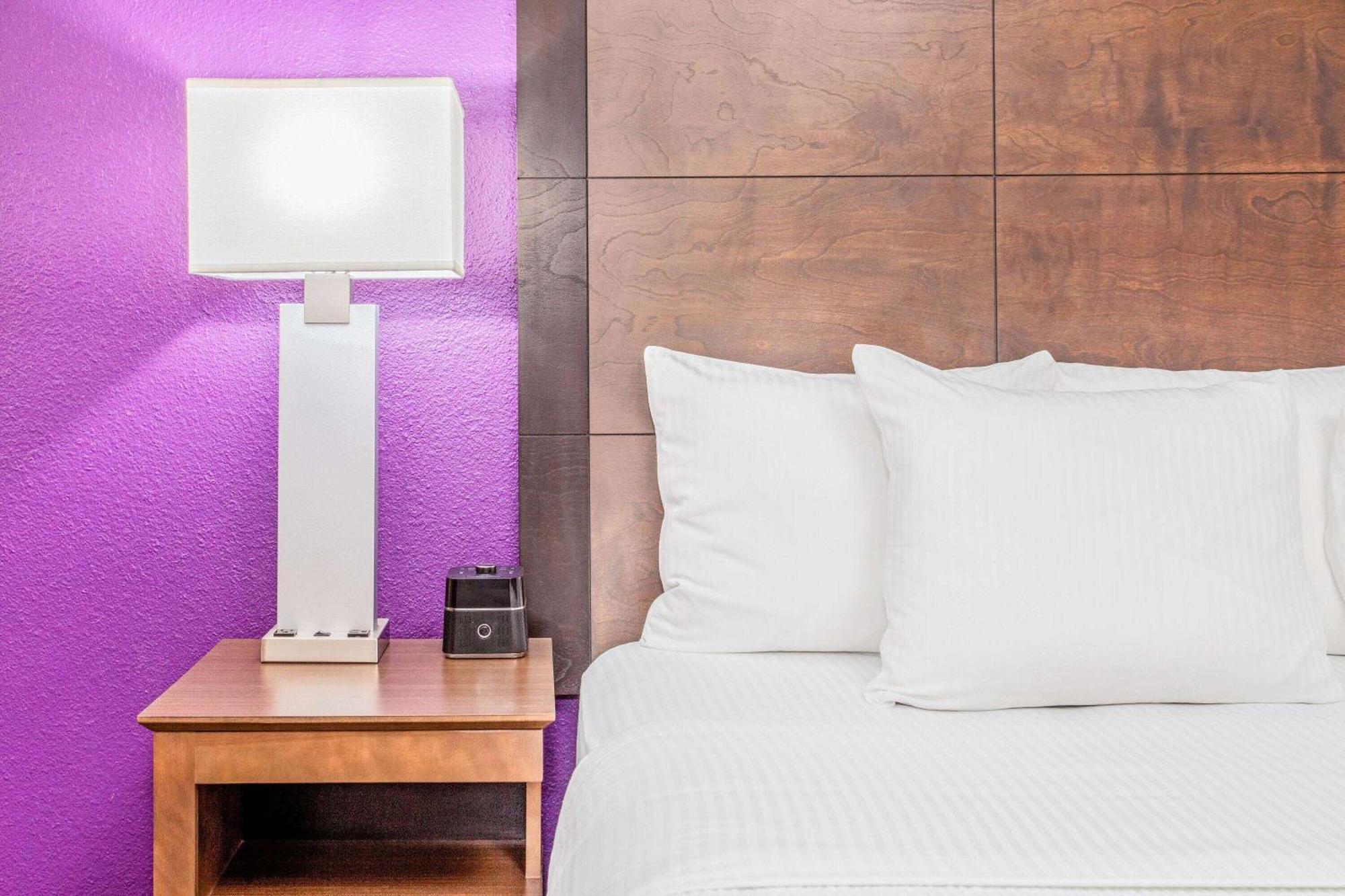 Отель La Quinta By Wyndham Lubbock West Medical Center Экстерьер фото